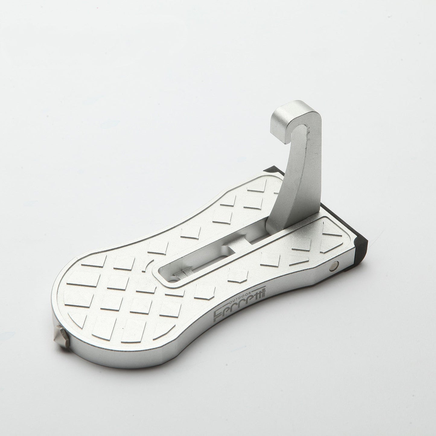 Multifunctional car roof pedals safety lifesaving hammer